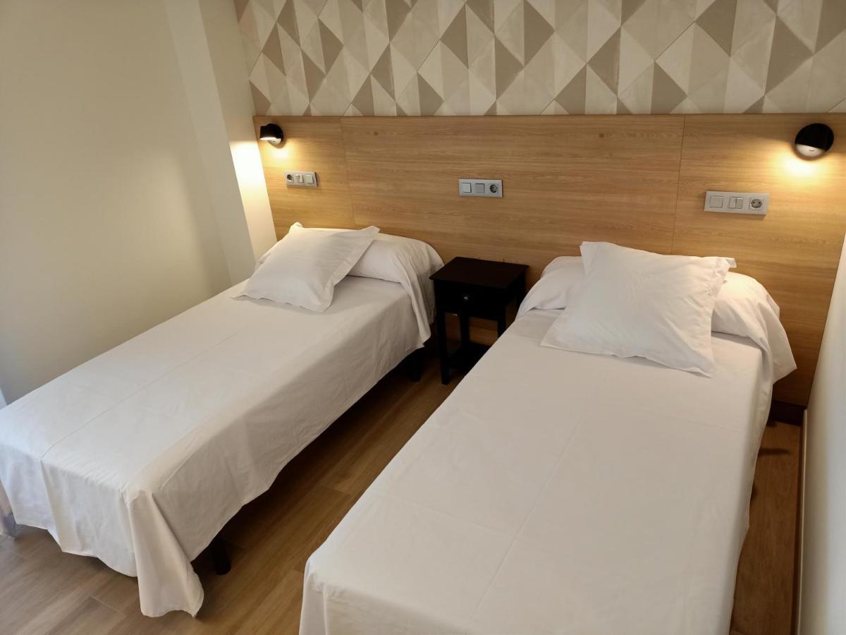 Albergue La Huella 산 마르틴 델 카미노 외부 사진