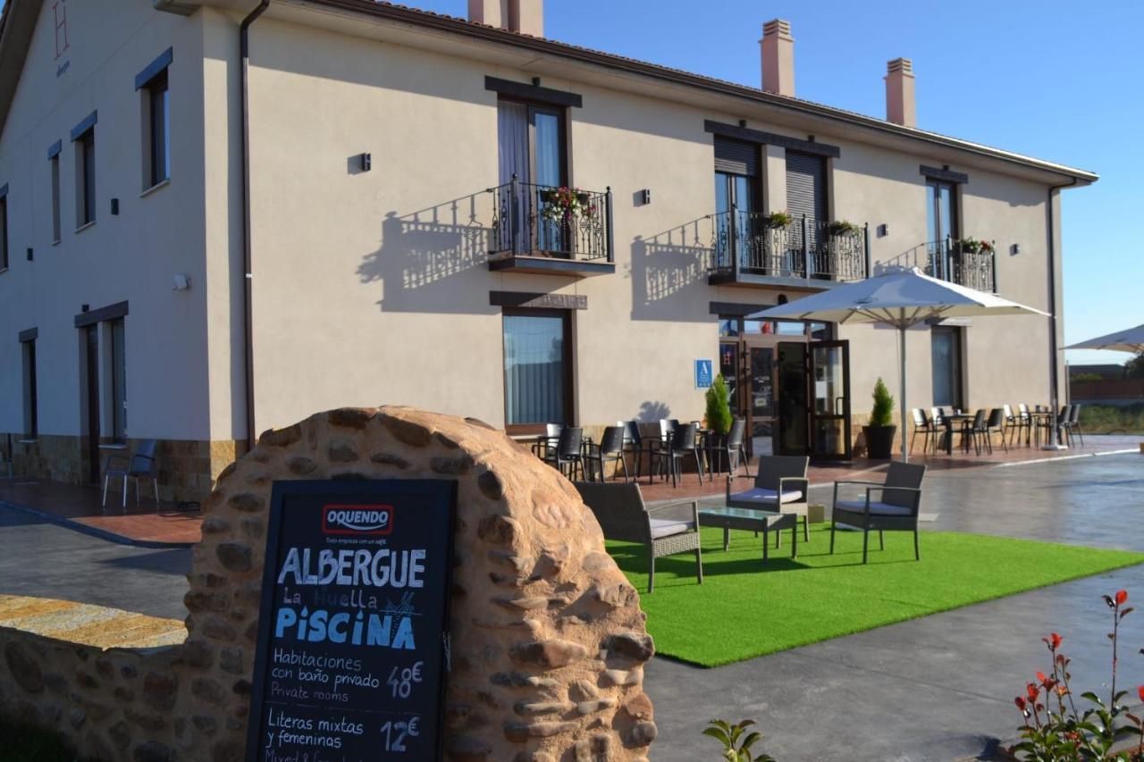 Albergue La Huella 산 마르틴 델 카미노 외부 사진